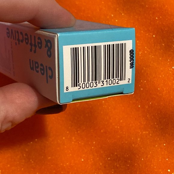 Tula Glow & Get It Cooling & Brightening Eye Balm - Picture 8 of 9